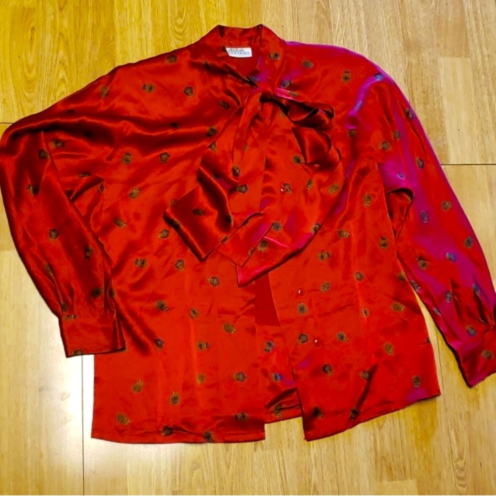 VTG Ellen Tracy 100% silk red pussy bow blouse 8